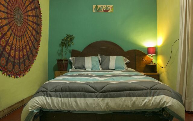 Pakocha House & Lodging
