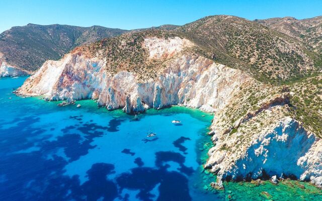 Michalakis Seaside Suites Milos