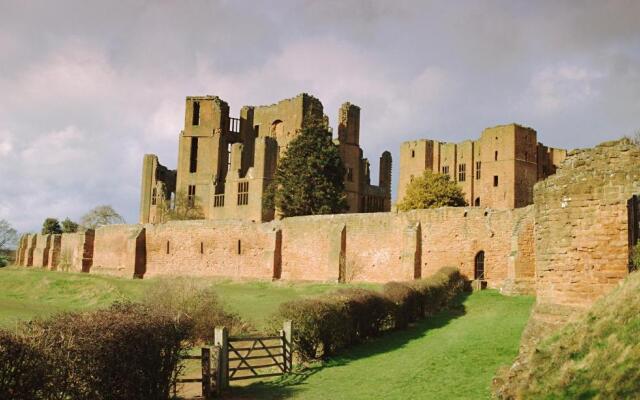 Kenilworth Cosy Castle View Apartment