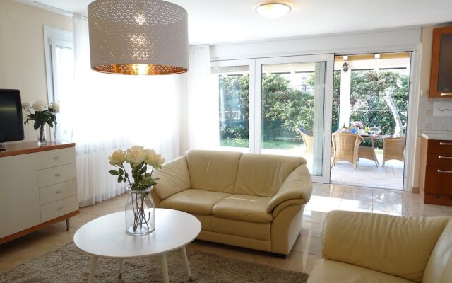 Holiday House Lidija