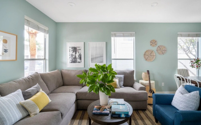 Matthew Blvd - Marina