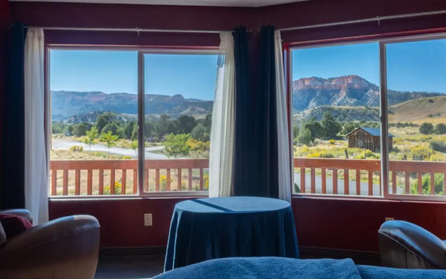 Bryce Trails Bed and Breakfast