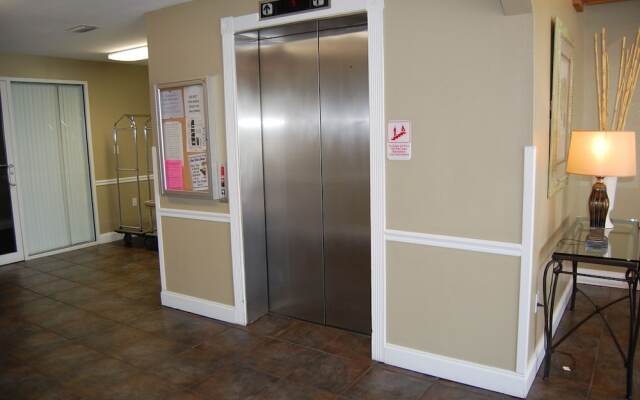 Surfside Shores 2502 condo