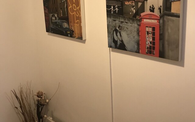 Lovely 6-bed Apartment in London