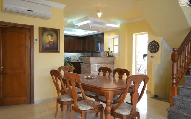 Villa Lovisi 2