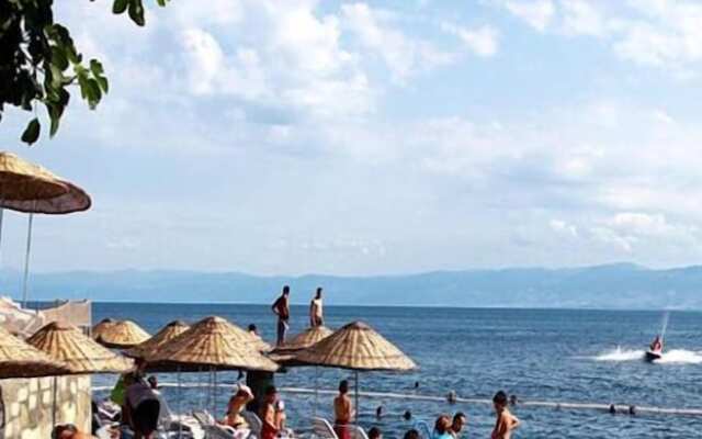 Andac Otel