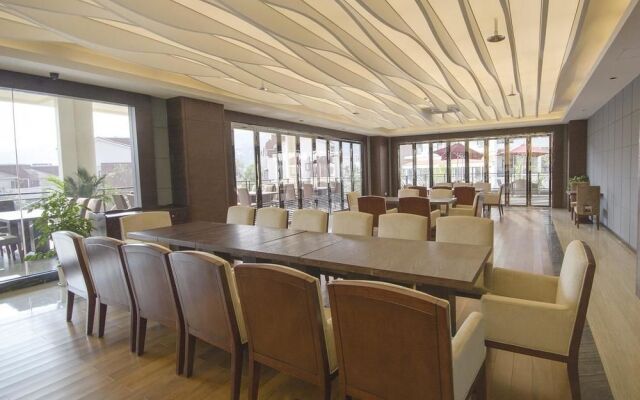 Hotspring Peninsula Resort Hotel