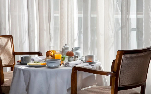 Hotel Metropole