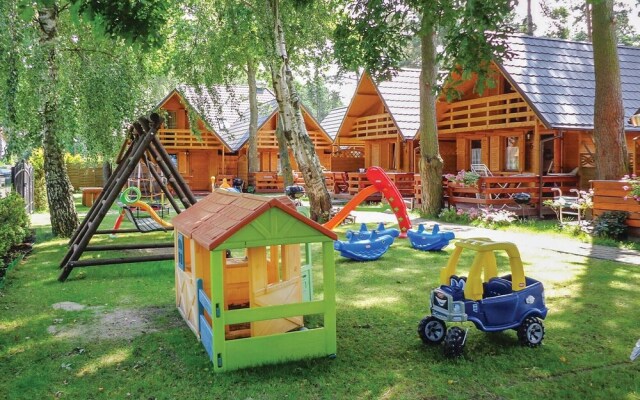 Nice Home in Jaroslawiec With 2 Bedrooms and Wifi