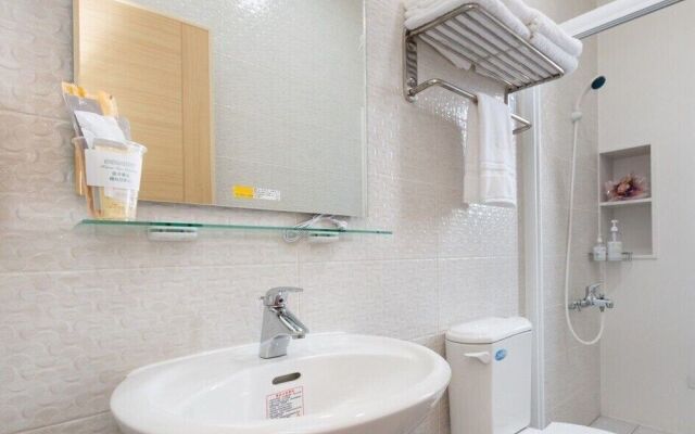 Jia-Jia Business Hotel