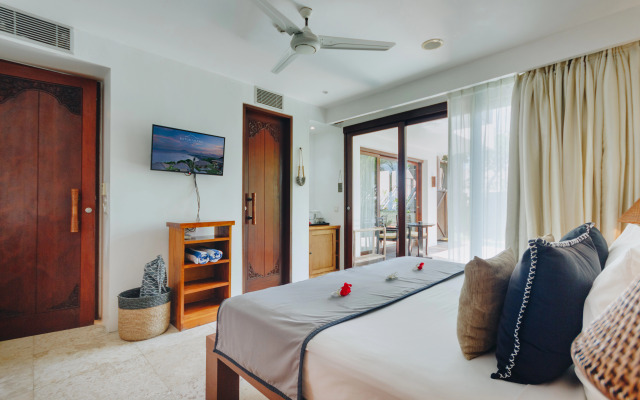 Batu Karang Lembongan Resort & Spa