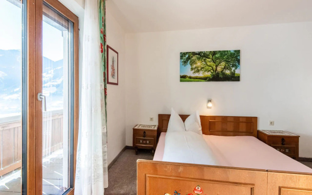 Stellar Holiday Home in Hippach With Balcony