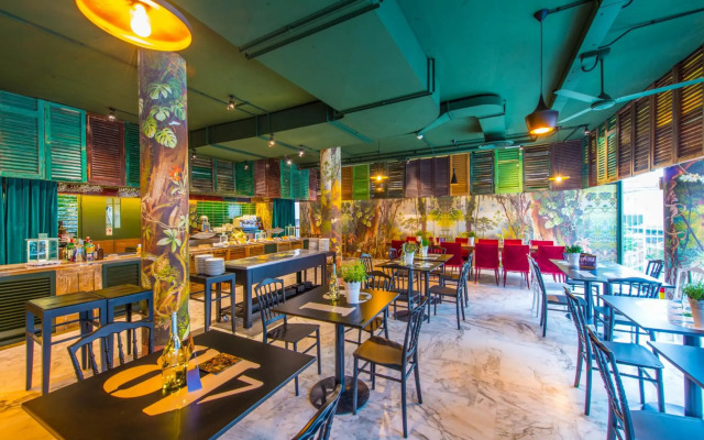 Admiral Art Hotel