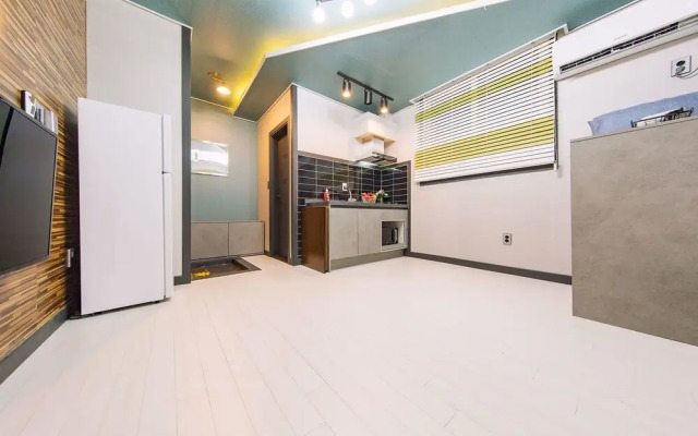 Summer Story Pension