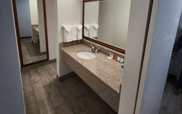 Clarion Inn Idaho Falls Riverfront