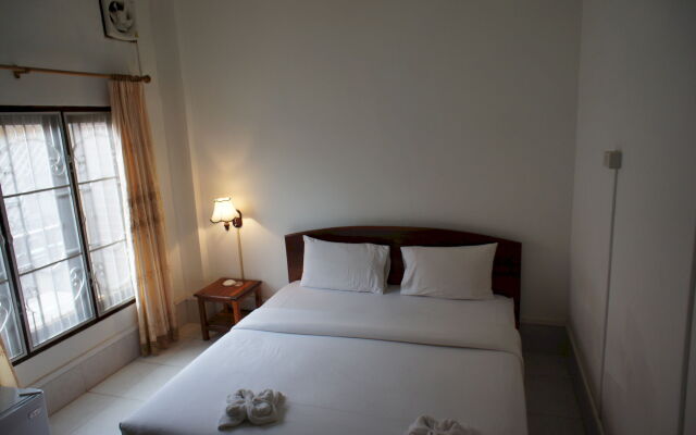 Malany Hotel