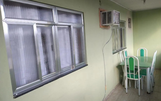 Apartamento Amplo C/2 Suítes em Angra dos Reis