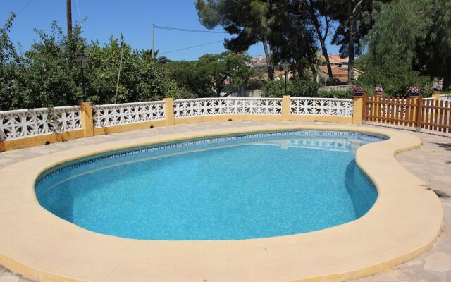 Villa Dacsa