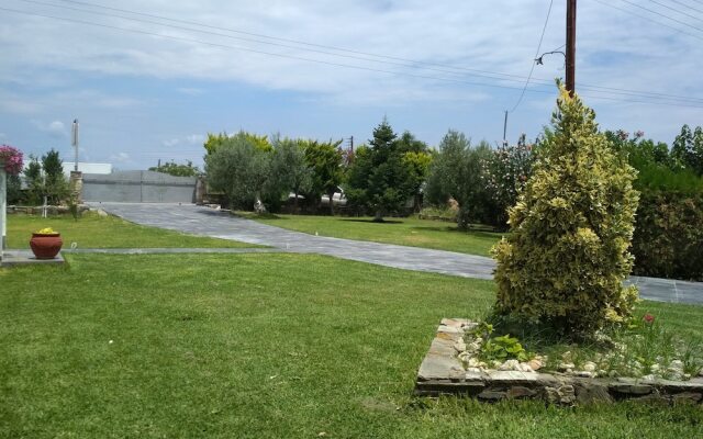 Zephyros Family Apartments