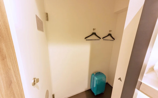 &And Hostel Minamisenju