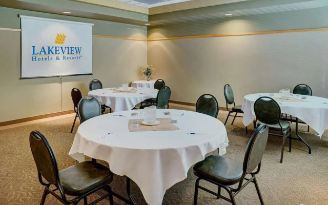 Lakeview Gimli Resort & Conference