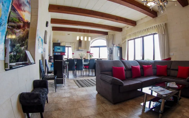 Country Views Bed & Breakfast