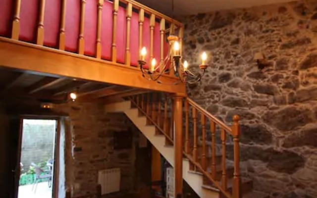 House - 5 Bedrooms - 107654