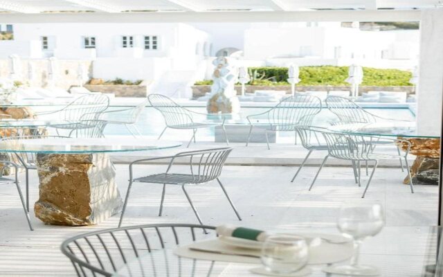 Mykonos Bay Resort & Villas