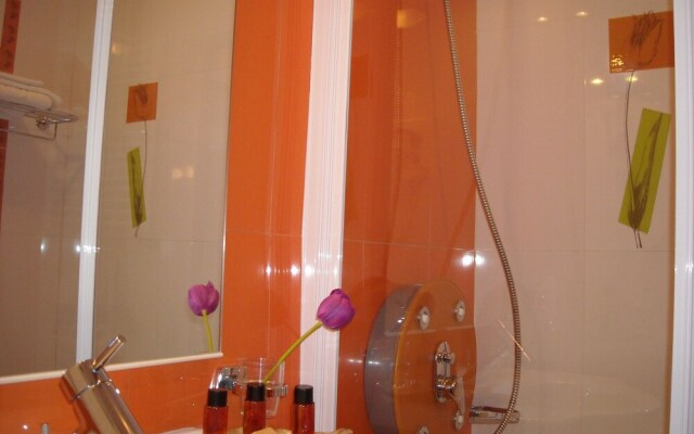 Viva Club Hotel Galati