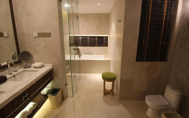 Cang Long Resort