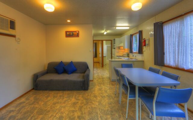 Bright Accommodation Park