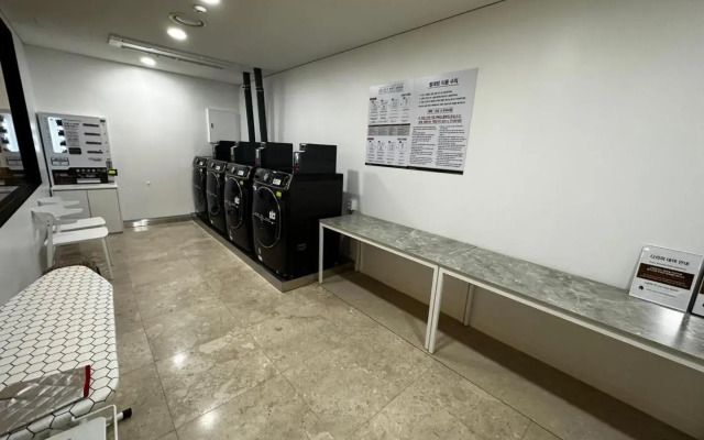 Hotel the Designers Seoul Station