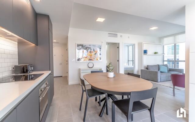 Downtown Miami Condos by Lua Host