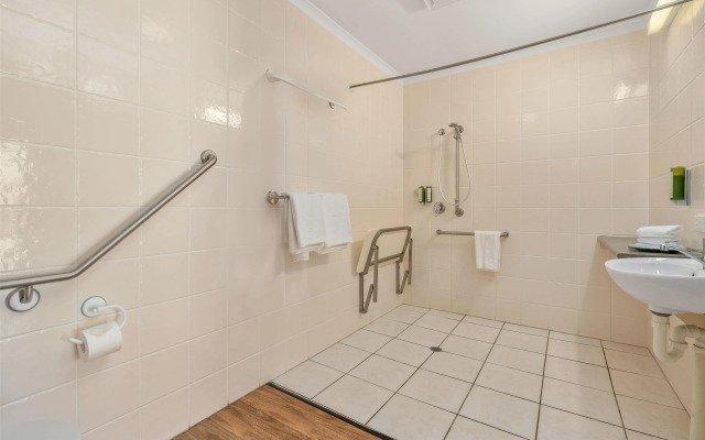 Caboolture Central Motor Inn, SureStay Collection by BW