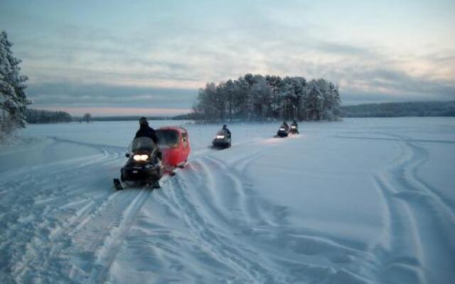 Loma-Vietonen Holiday Village