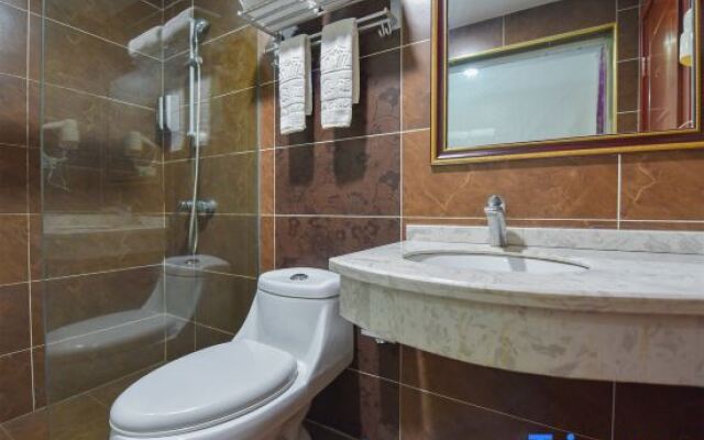 Yihao Smart Hotel (Tongliang Longcheng Avenue)