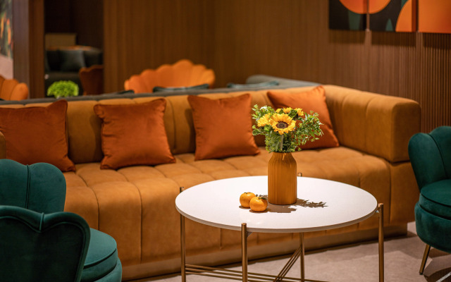 Orange Hotel (Shenzhen Futian Convention and Exhibition Center)
