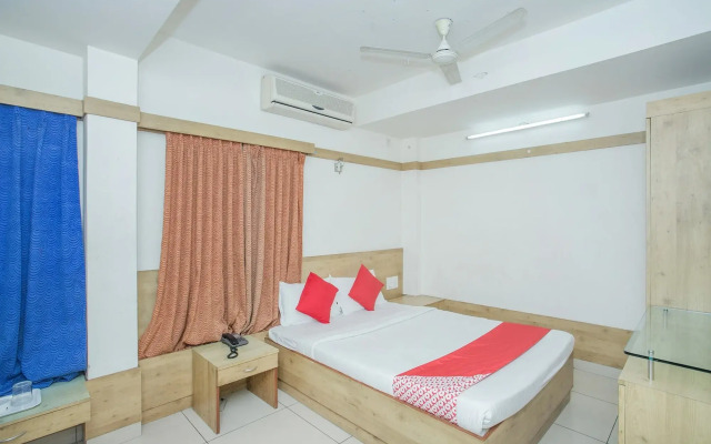 OYO 8501 Abhimaani Comforts