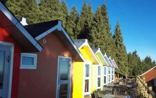 Urumchi Nanshan Scenery Retreats