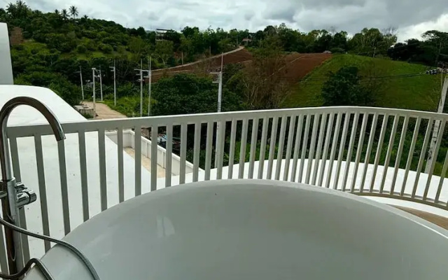 Hill Jai Poolvilla Khao Kho