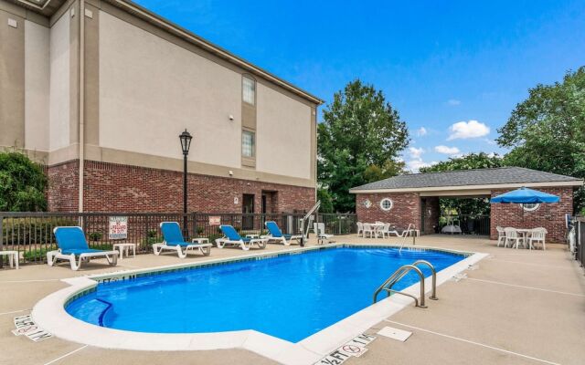 Sleep Inn & Suites Smithfield