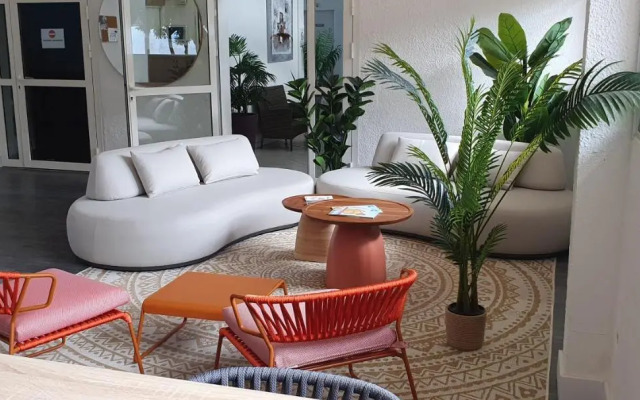 Les Flots Bleus - INH 34061