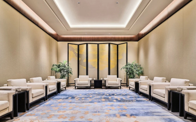 Secan Hotel Qingdao, Curio Collection By Hilton