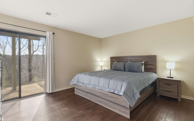 Overlook Paradise Scenic Stay