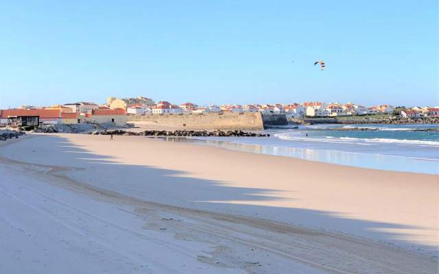 Casa das Rendas by CosyCasa Praia Peniche