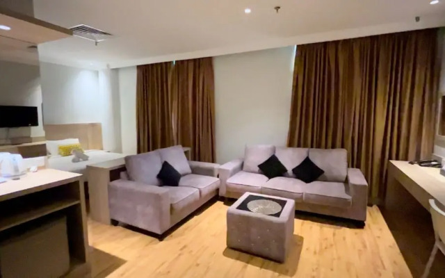 Sky Hotel Chow Kit Pwtc