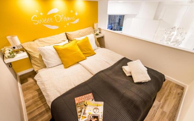 ORANGEHOMES Klauzal apartments