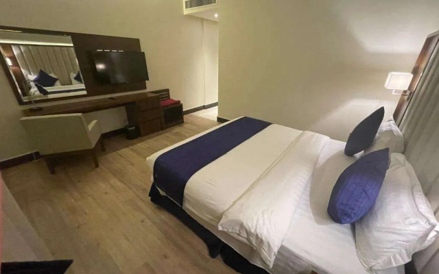 Private Luxury Suites - Al Hamra