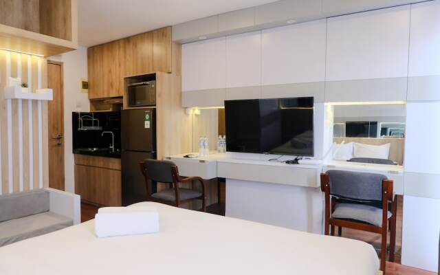 Best Location Studio Apartment At Grand Asia Afrika