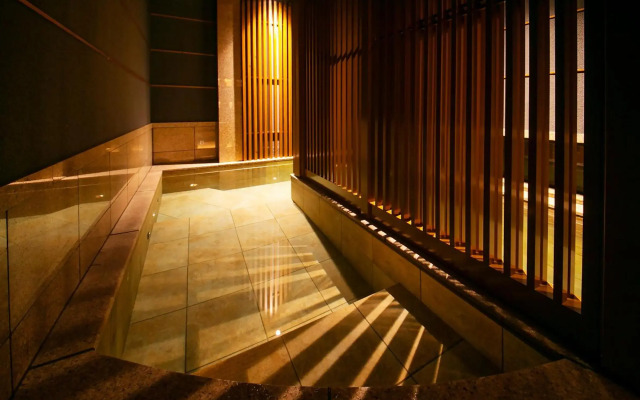 Hyakurakuso